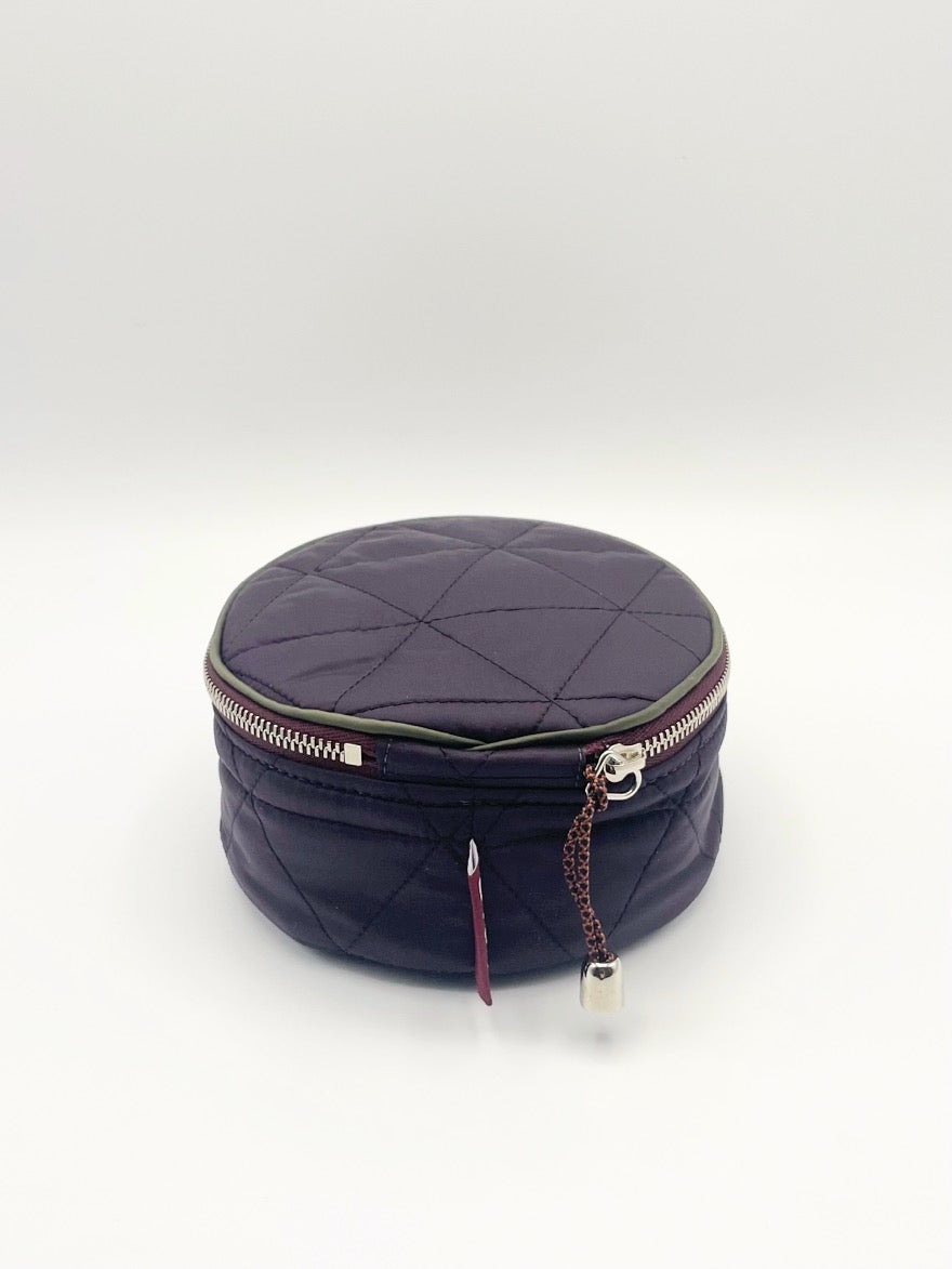 ROUND ZIP JEWELRY BAG Quilted Purple/Olive