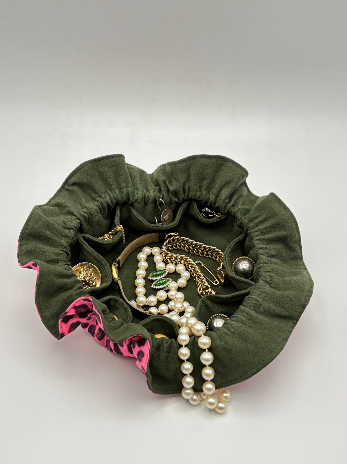 Drawstring Jewelry Bag Fuchsia Leo/Olive
